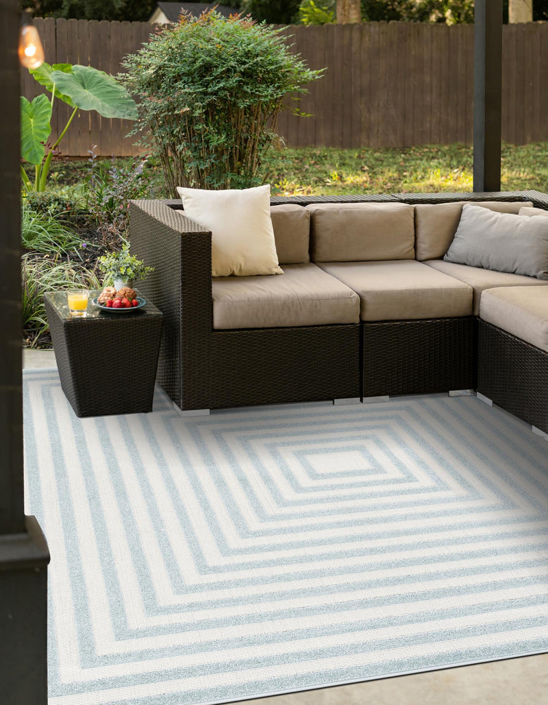 Catalina Cove Outdoor Collection Area Rug - Avalon Square Light Blue lifestyle 104