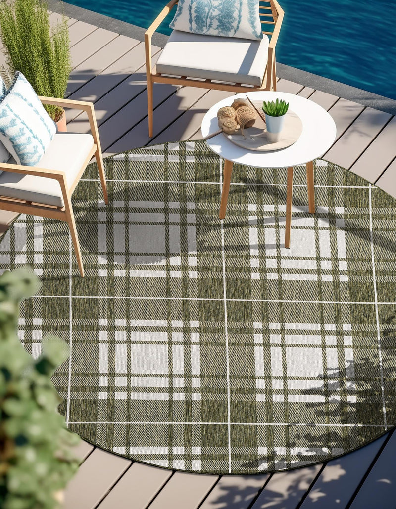 Patio Plaid Collection Area Rug - Terrace Round Green lifestyle 6