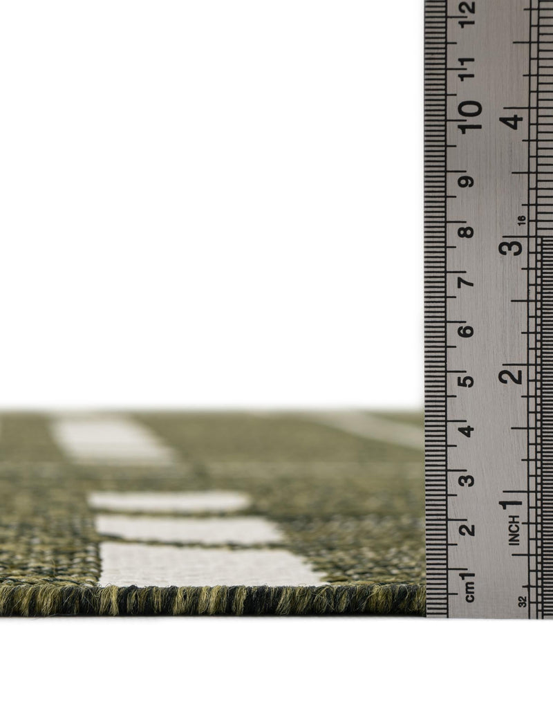 Patio Plaid Collection Area Rug - Terrace Round Green lifestyle 11