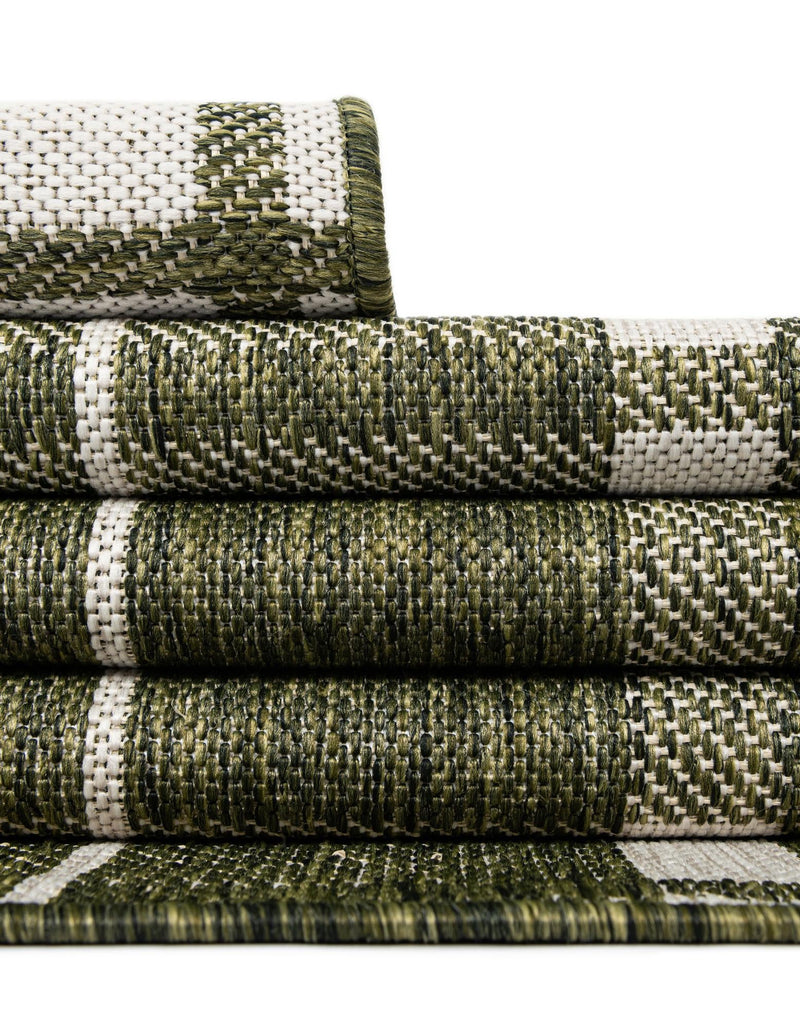 Patio Plaid Collection Area Rug - Terrace Round Green lifestyle 29