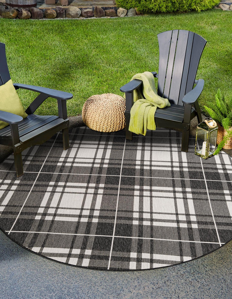 Patio Plaid Collection Area Rug - Terrace Round Black and White lifestyle 116