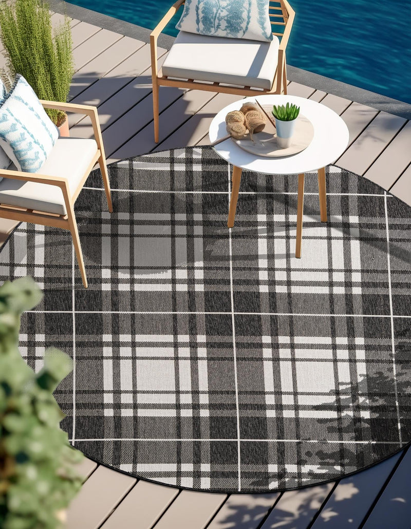 Patio Plaid Collection Area Rug - Terrace Round Black and White lifestyle 134