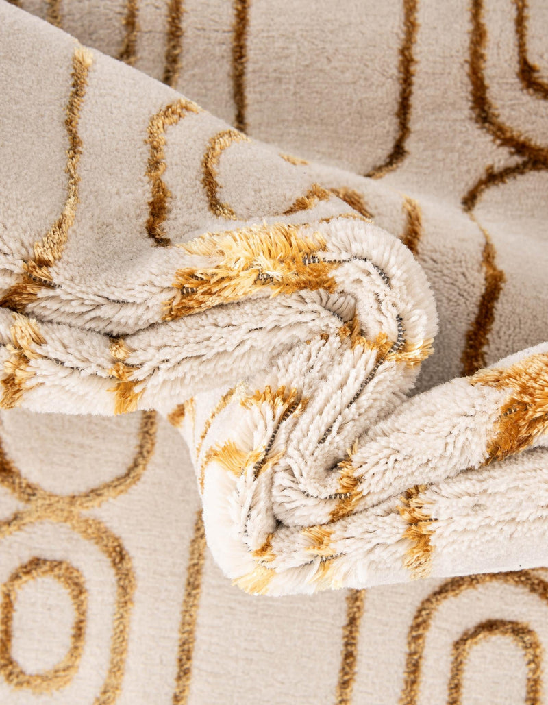 Metropolitan Matrix Collection Area Rug - Cosmopolis Rectangle White and Gold lifestyle 47