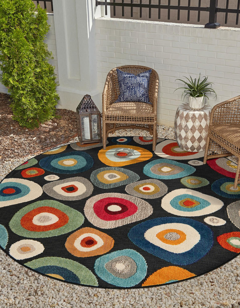 Outdoor Marrakesh Collection Area Rug - Chefchaouen Round Multi Black lifestyle 69