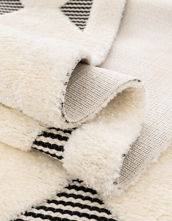 Monochrome Collection Area Rug - Quartz Rectangle Black and White lifestyle 20