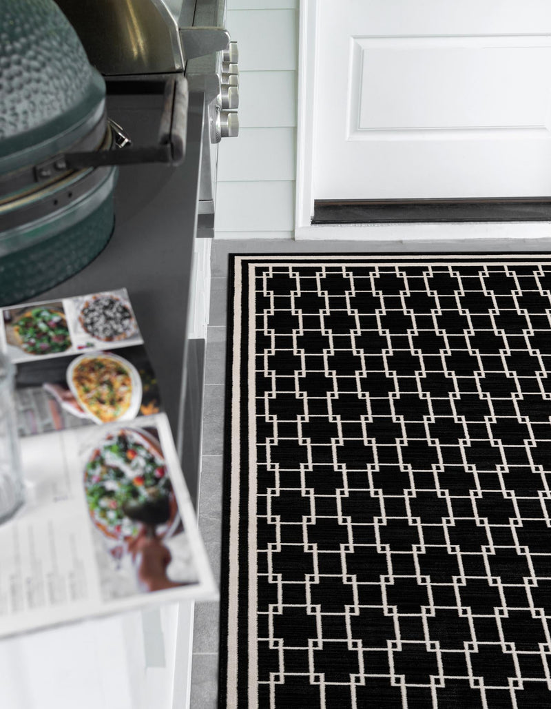 Metro Heights Collection Area Rug - Fifth Rectangle Black lifestyle 6