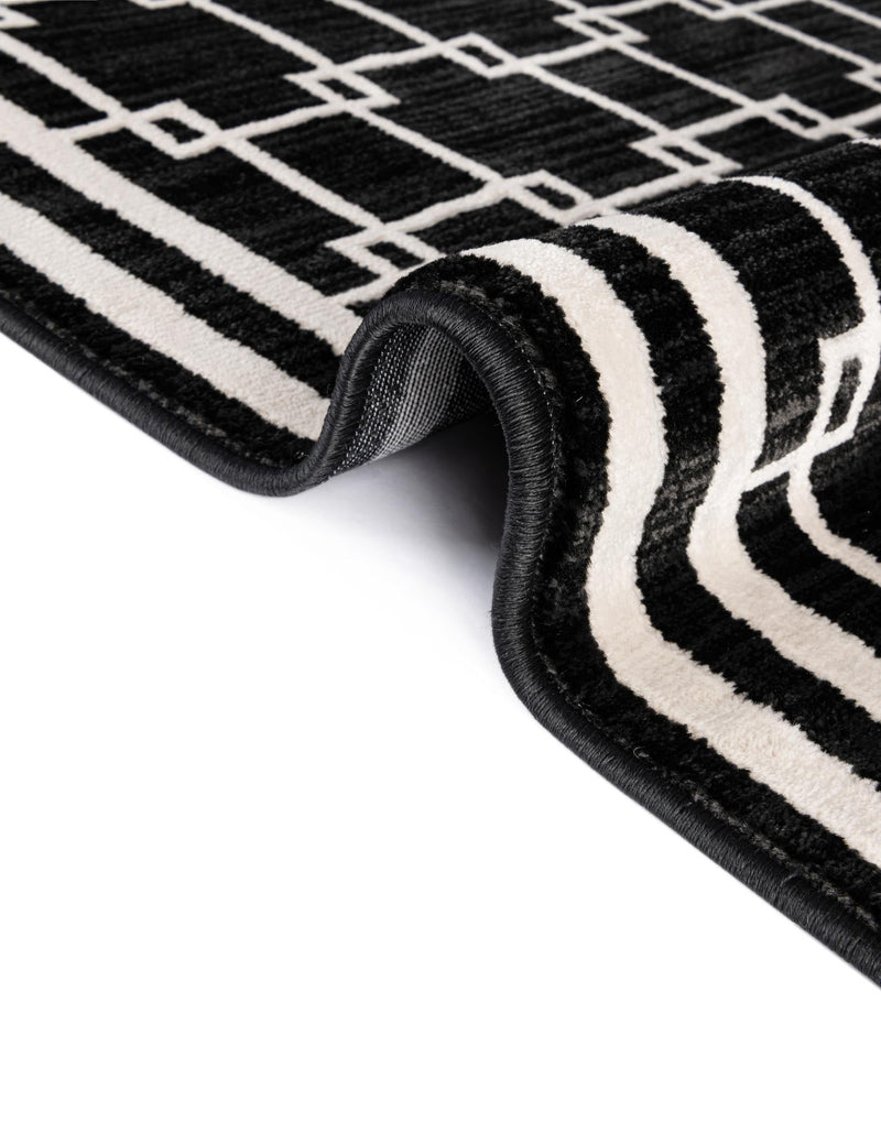 Metro Heights Collection Area Rug - Fifth Rectangle Black lifestyle 17