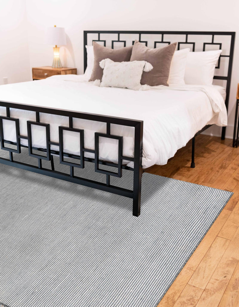 Jill Zarin Malibu Sands Outdoor Collection Area Rug - Pebble (Silver Stars) Rectangle Silver Stars lifestyle 5