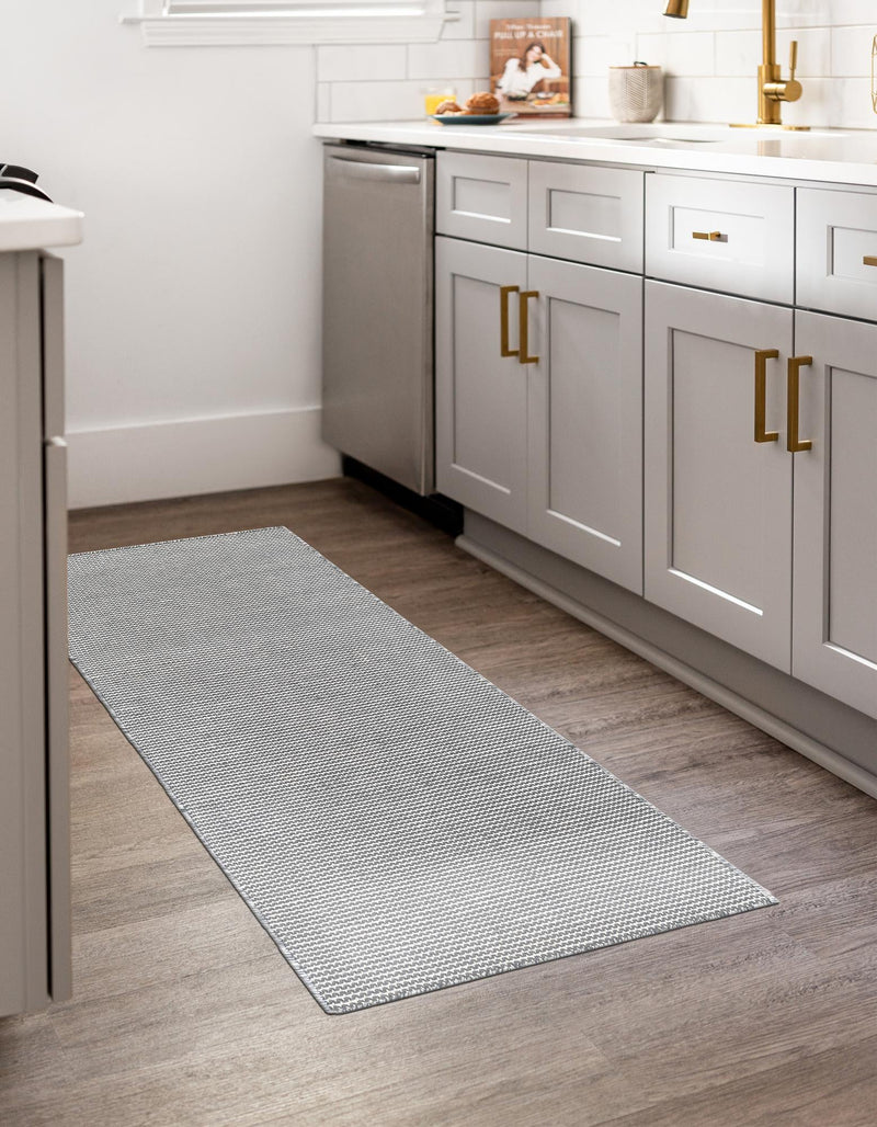 Jill Zarin Malibu Sands Outdoor Collection Area Rug - Pebble (Silver Stars) Runner Silver Stars lifestyle 19