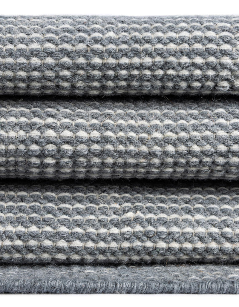 Jill Zarin Malibu Sands Outdoor Collection Area Rug - Pebble (Silver Stars) Round Silver Stars lifestyle 19