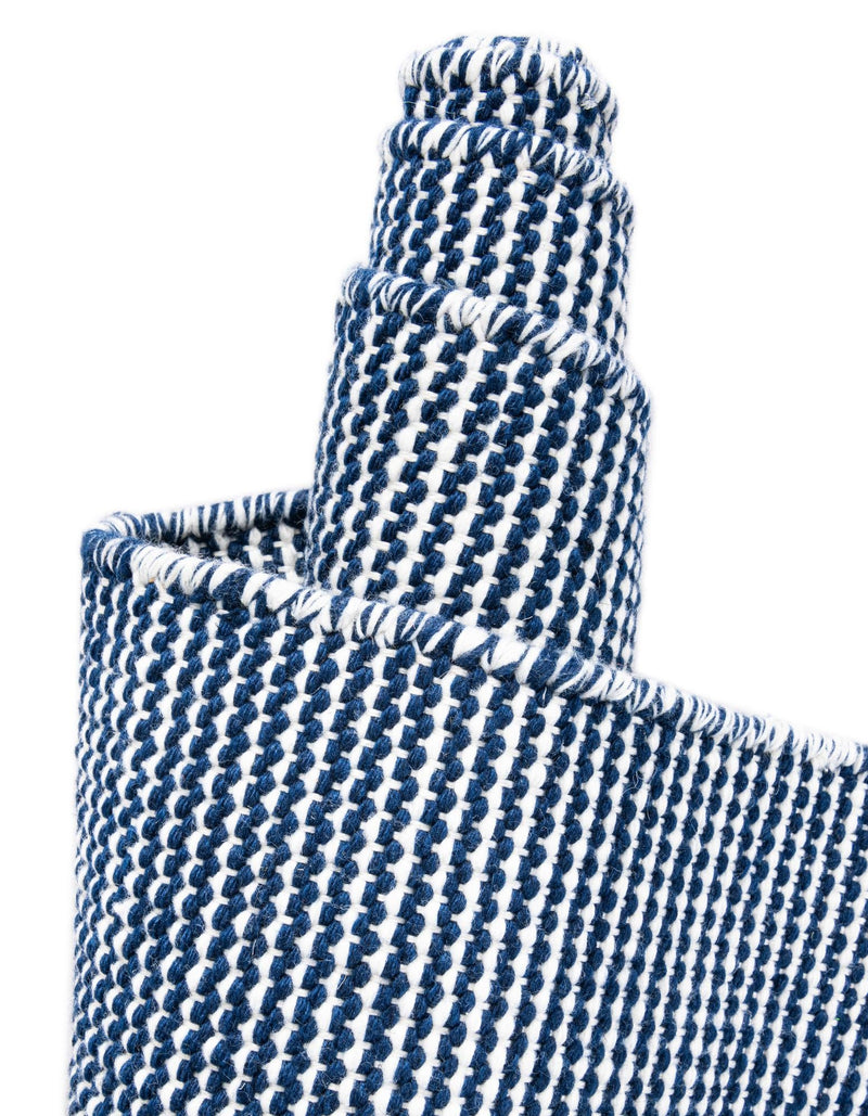 Jill Zarin Malibu Sands Outdoor Collection Area Rug - Pebble (Navy Sky) Runner Navy Sky lifestyle 9