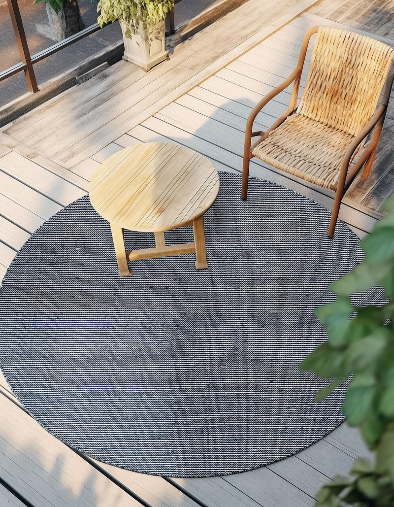 Jill Zarin Malibu Sands Outdoor Collection Area Rug - Pebble (Navy Sky) Round Navy Sky lifestyle 18
