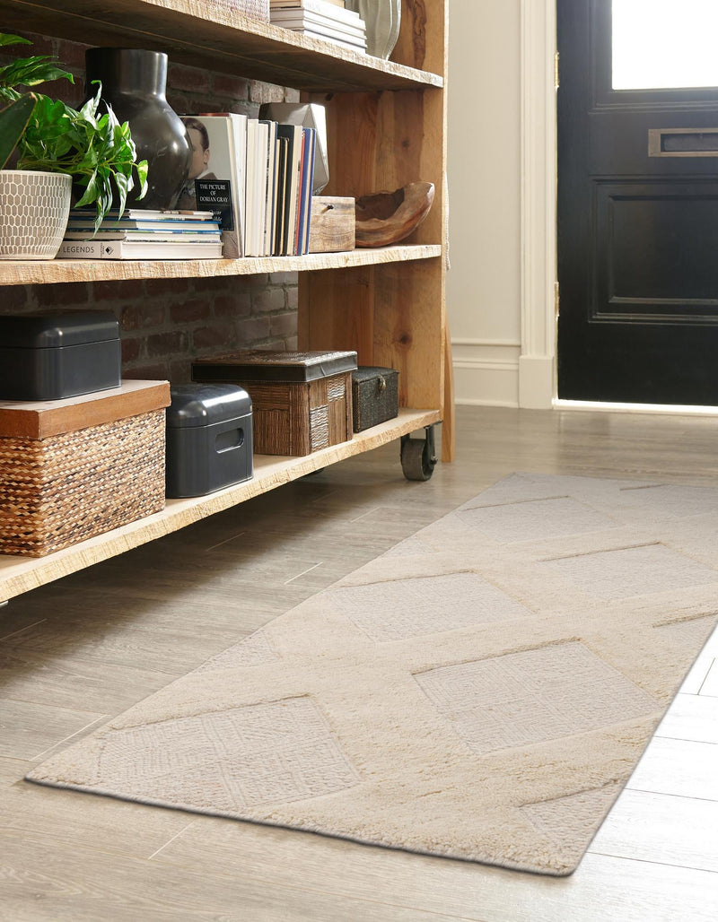 Trellis Wool Collection Area Rug - Vineyard Runner Ivory lifestyle 13