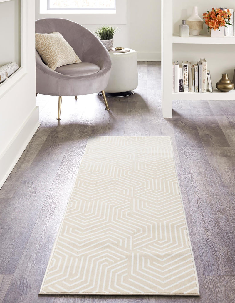 Aravalli Collection Area Rug - Udaipur Runner Ivory White lifestyle 121