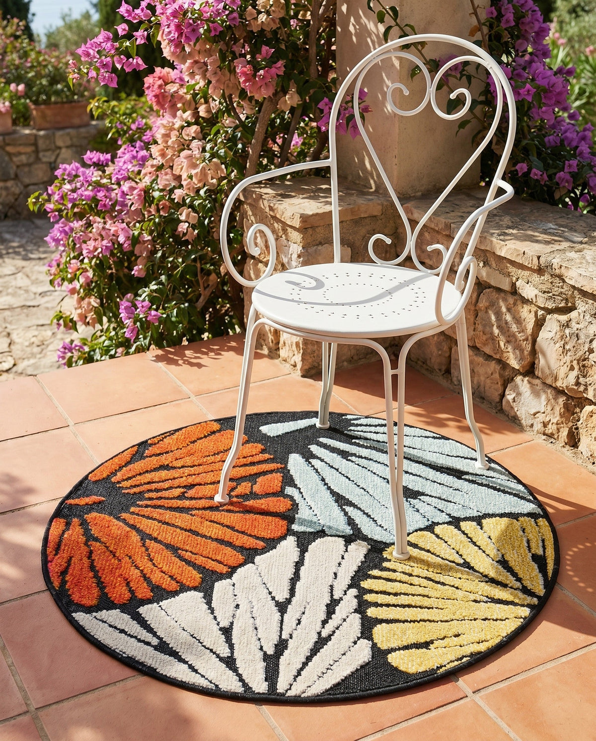 Outdoor Marrakesh Collection Area Rug - Tetouan Round Multi lifestyle 89