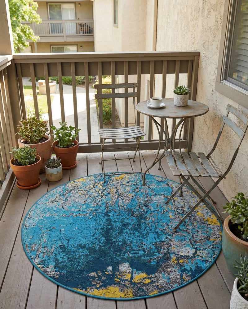 Urban Terrace Collection Area Rug -  Lanai Round Gradient Blue  lifestyle 66