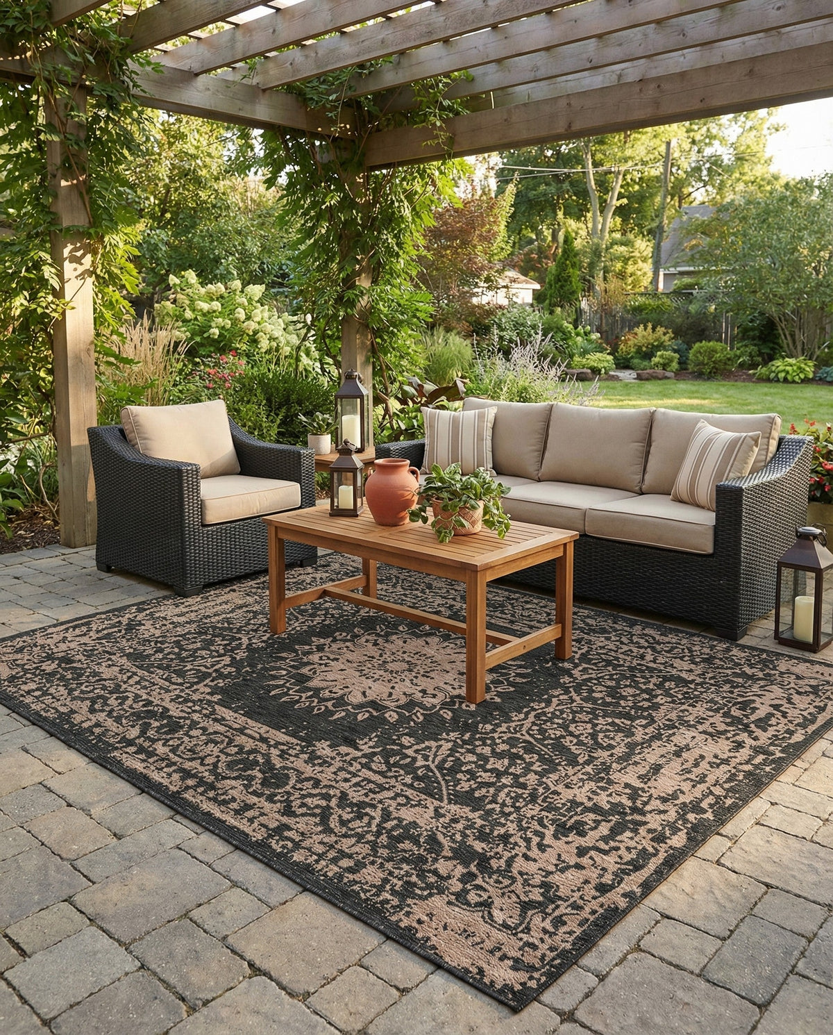 Patio Heritage Collection Area Rug -  Lafayette (Black) Rectangle Black  lifestyle 6