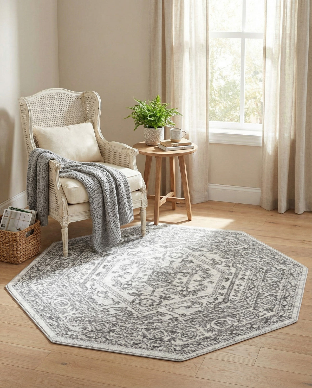 Charleston Elegance Collection Area Rug - Harborview Octagon White  lifestyle 196