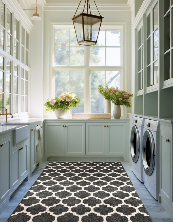 Lattice Gardens Collection Area Rug -  Bloomfield (Black) Rectangular Black  lifestyle 40