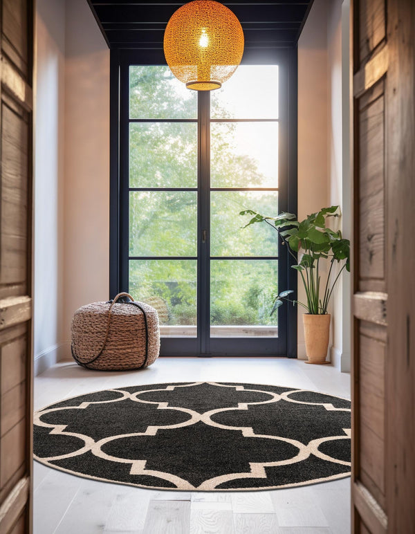 Lattice Gardens Collection Area Rug -  Espaliera Round Black and White  lifestyle 143