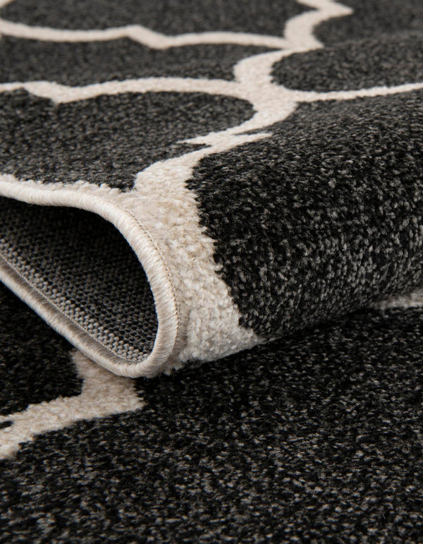 Lattice Gardens Collection Area Rug -  Espaliera Round Black and White  lifestyle 208