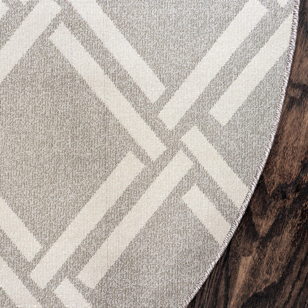Lattice Gardens Collection Area Rug -  Gardenvale Round Gray  lifestyle 57