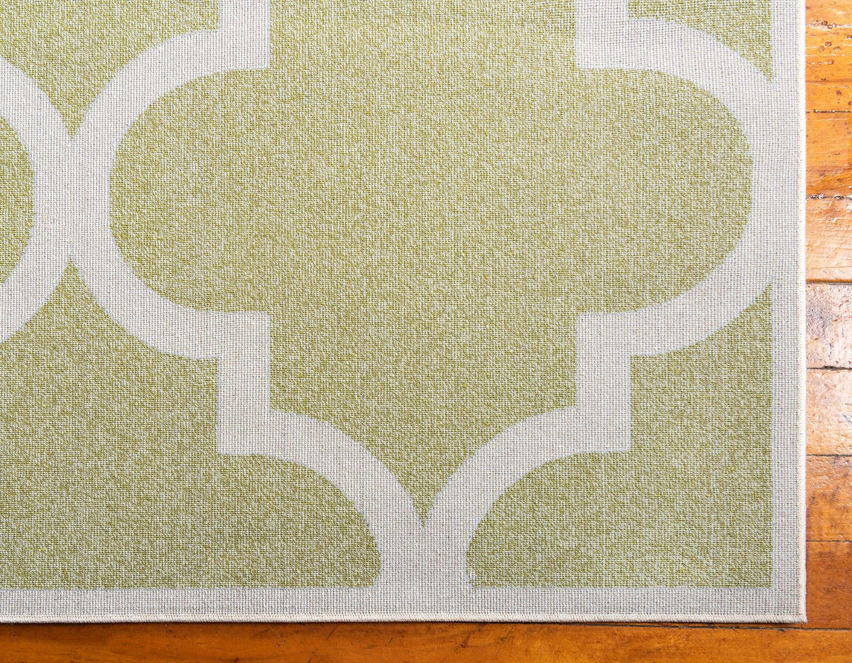 Lattice Gardens Collection Area Rug -  Espaliera Rectangle Green  lifestyle 59