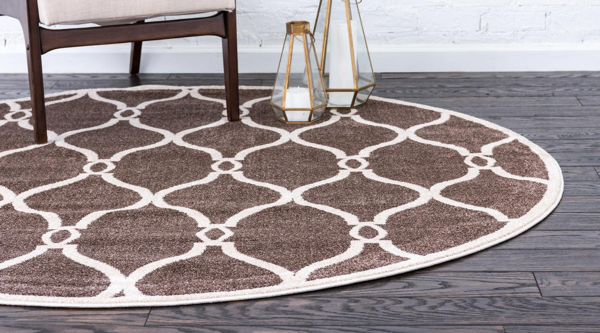 Lattice Gardens Collection Area Rug -  Vinehaven Round Brown  lifestyle 38