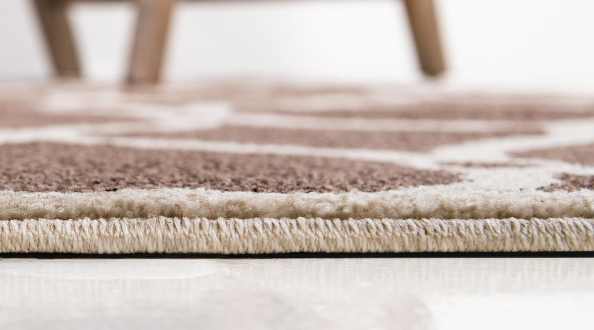 Lattice Gardens Collection Area Rug -  Vinehaven Round Brown  lifestyle 40