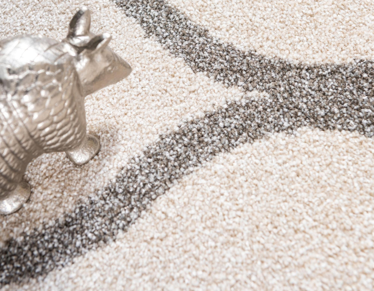 Lattice Gardens Collection Area Rug -  Latticegrove Round Cream  lifestyle 18