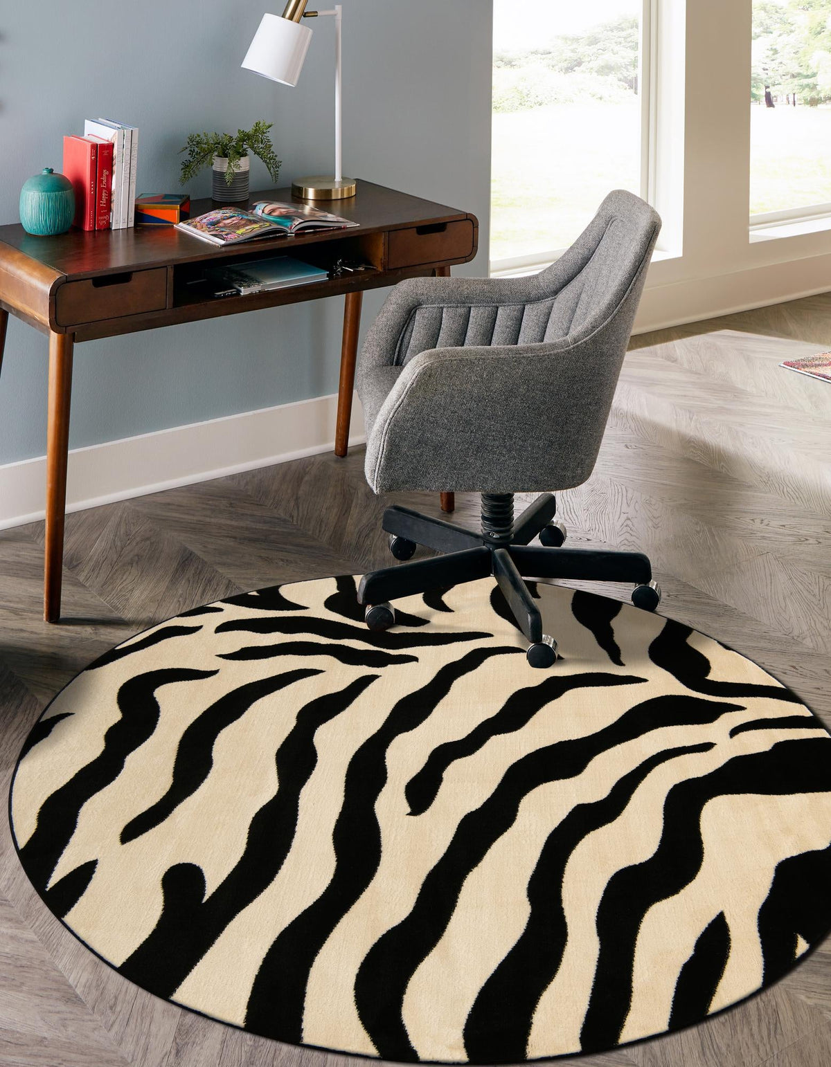 Savannah Sojourn Collection Area Rug -  Okavango Round Ivory  lifestyle 38