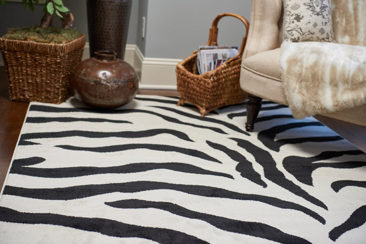 Savannah Sojourn Collection Area Rug -  Okavango Rectangle Ivory  lifestyle 5