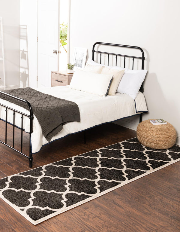 Lattice Gardens Collection Area Rug -  Espaliera Runner Black and White  lifestyle 125