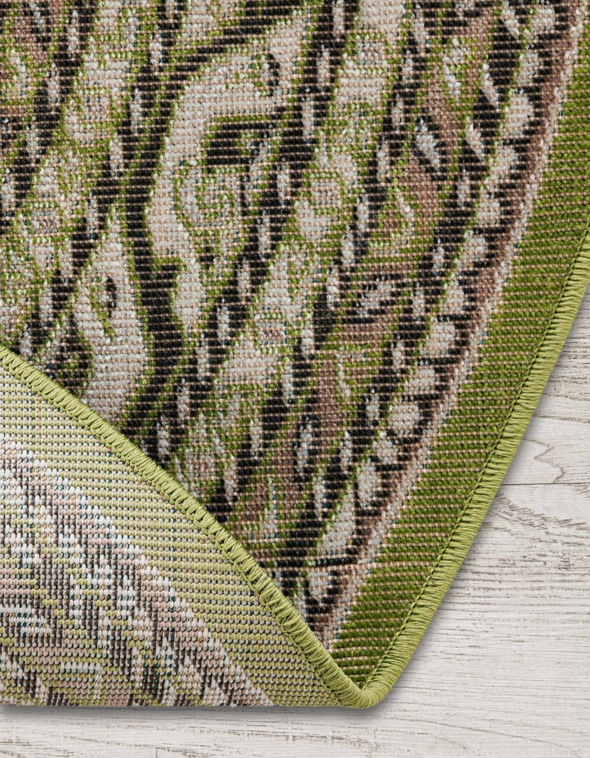 Soho Elegance Collection Area Rug -  Mercer (Green) Round Green  lifestyle 28