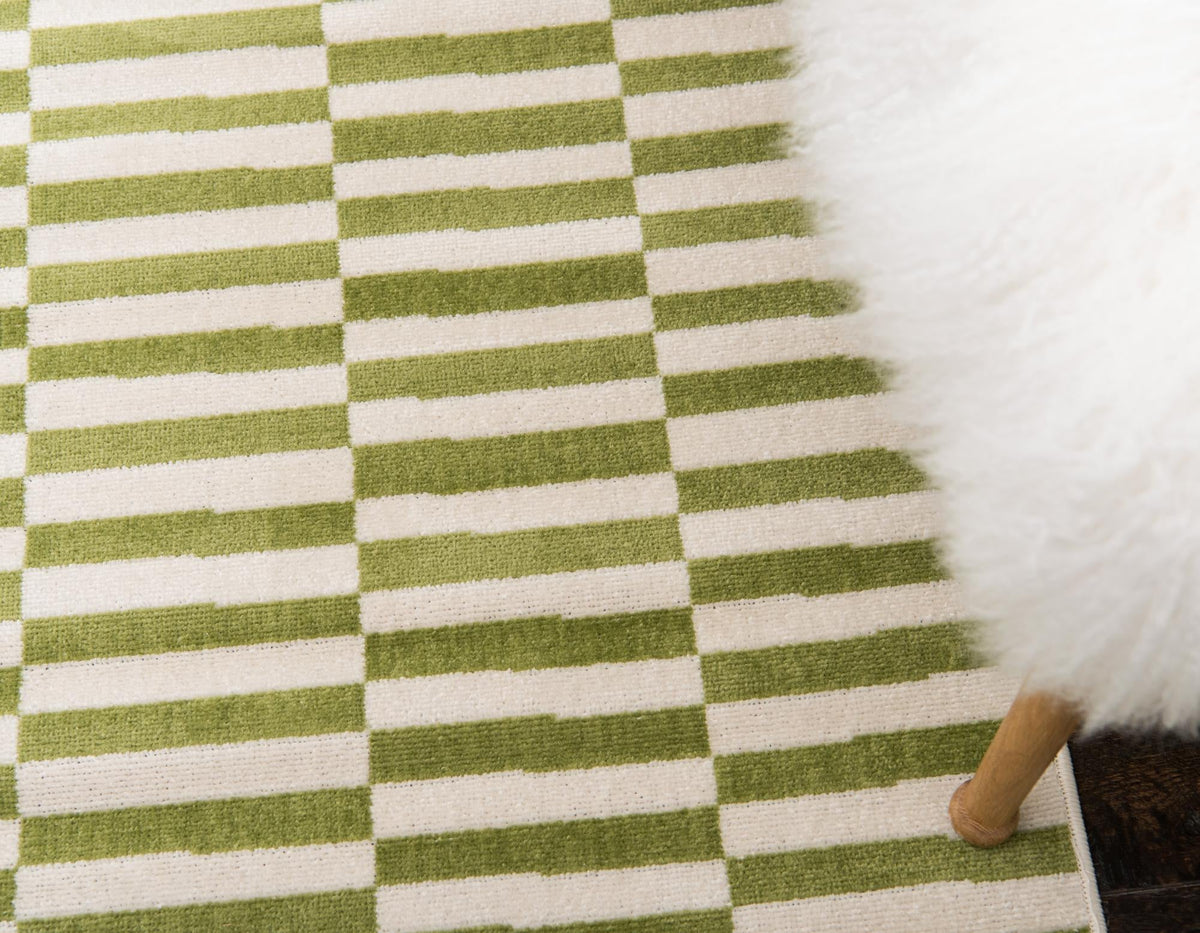 Soho Elegance Collection Area Rug -  Hudson (Green) Runner Green  lifestyle 21