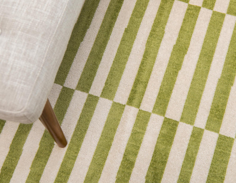 Soho Elegance Collection Area Rug -  Hudson (Green) Round Green  lifestyle 22