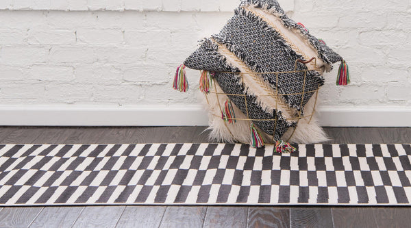 Soho Elegance Collection Area Rug -  Hudson (Black) Runner Black  lifestyle 33