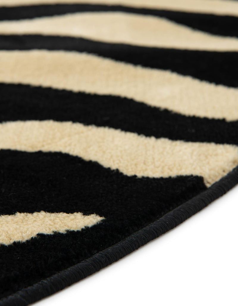 Savannah Sojourn Collection Area Rug -  Kilimanjaro Round Black  lifestyle 53