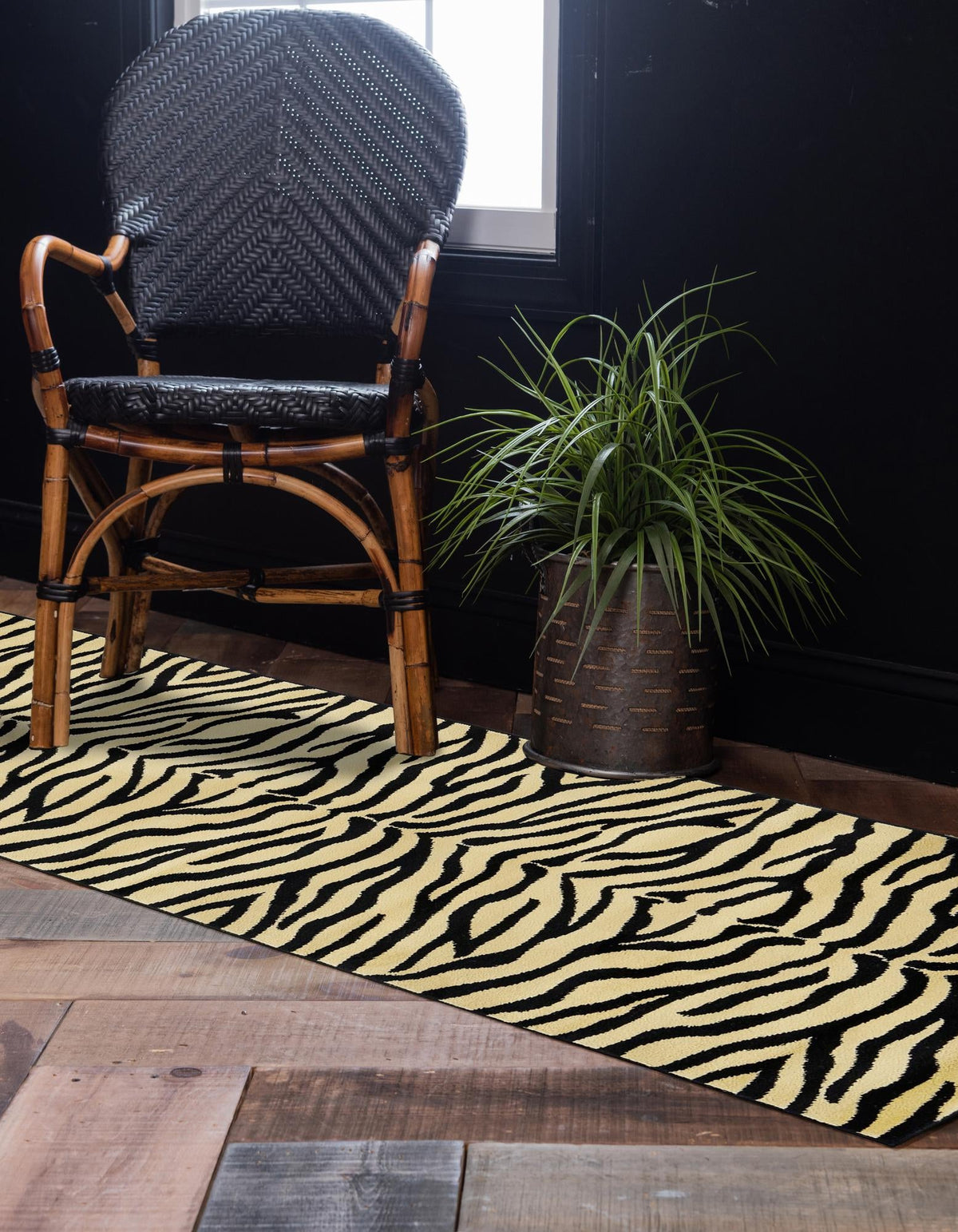 Savannah Sojourn Collection Area Rug -  Kilimanjaro Runner Cream  lifestyle 104