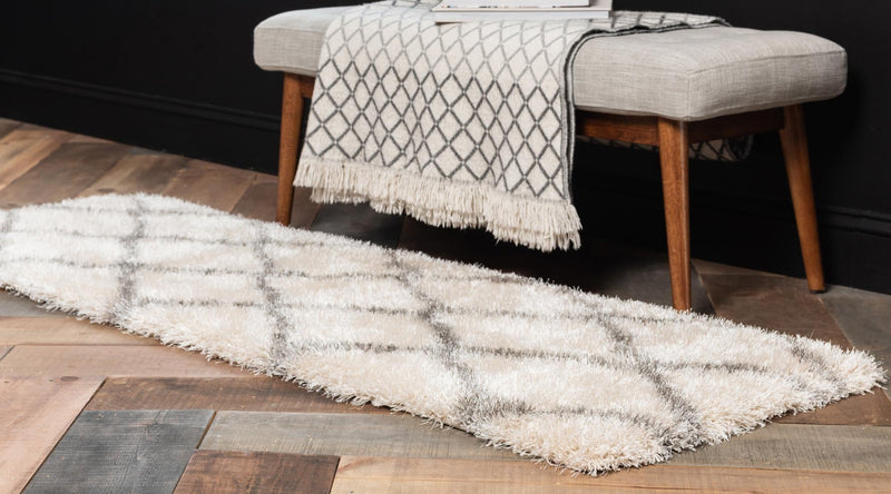 Opulent Lattice Plush Collection Area Rug - Versailles Runner Beige  lifestyle 49