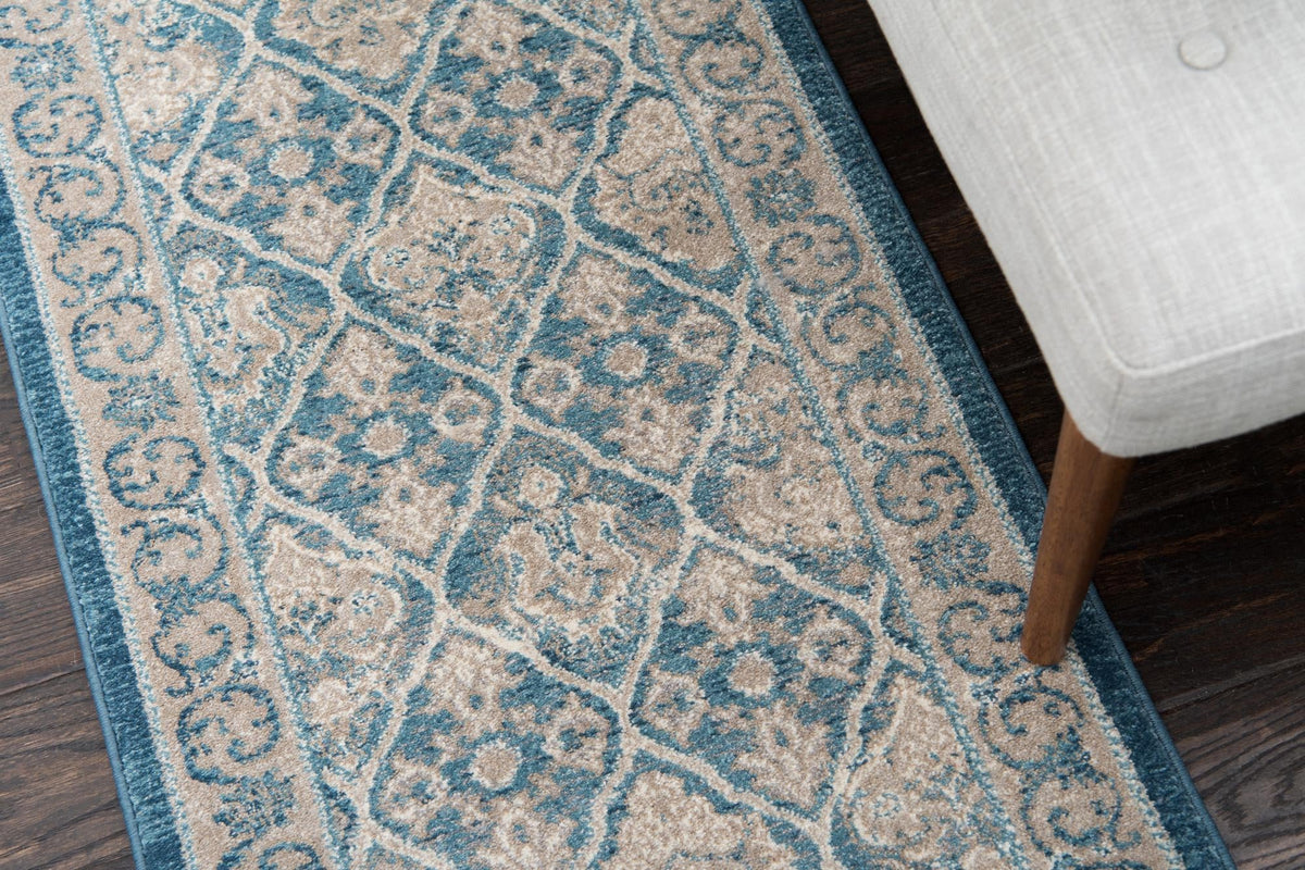 Salzburg Elegance Collection Area Rug -  Kapuzinerberg Runner Light Blue  lifestyle 40