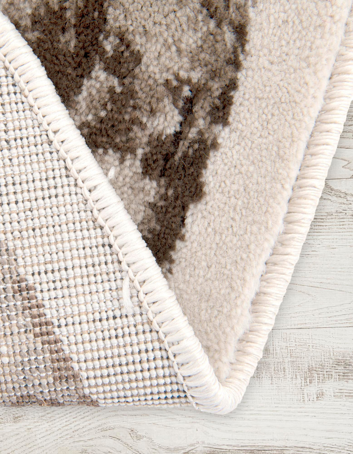 Andes Summit Collection Area Rug -  Aconcagua Round Cream  lifestyle 36