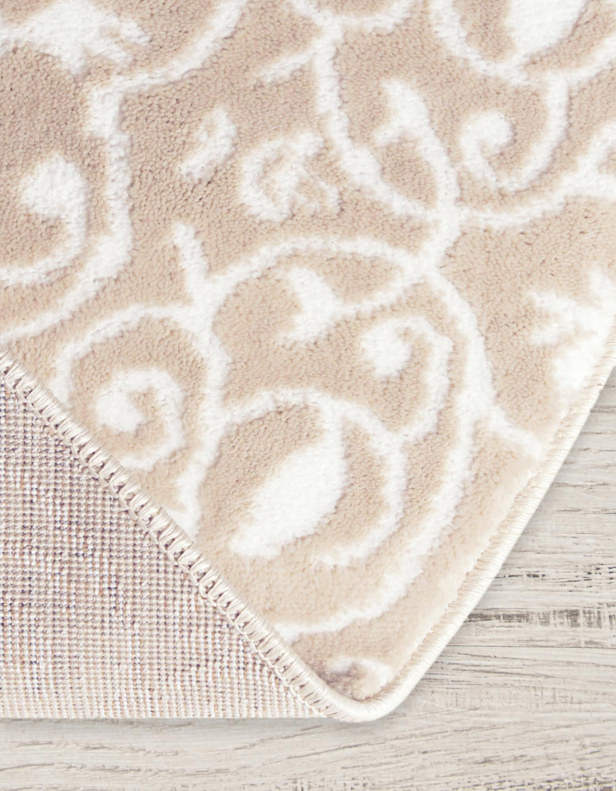 Andes Summit Collection Area Rug -  Lanín Round Beige  lifestyle 35