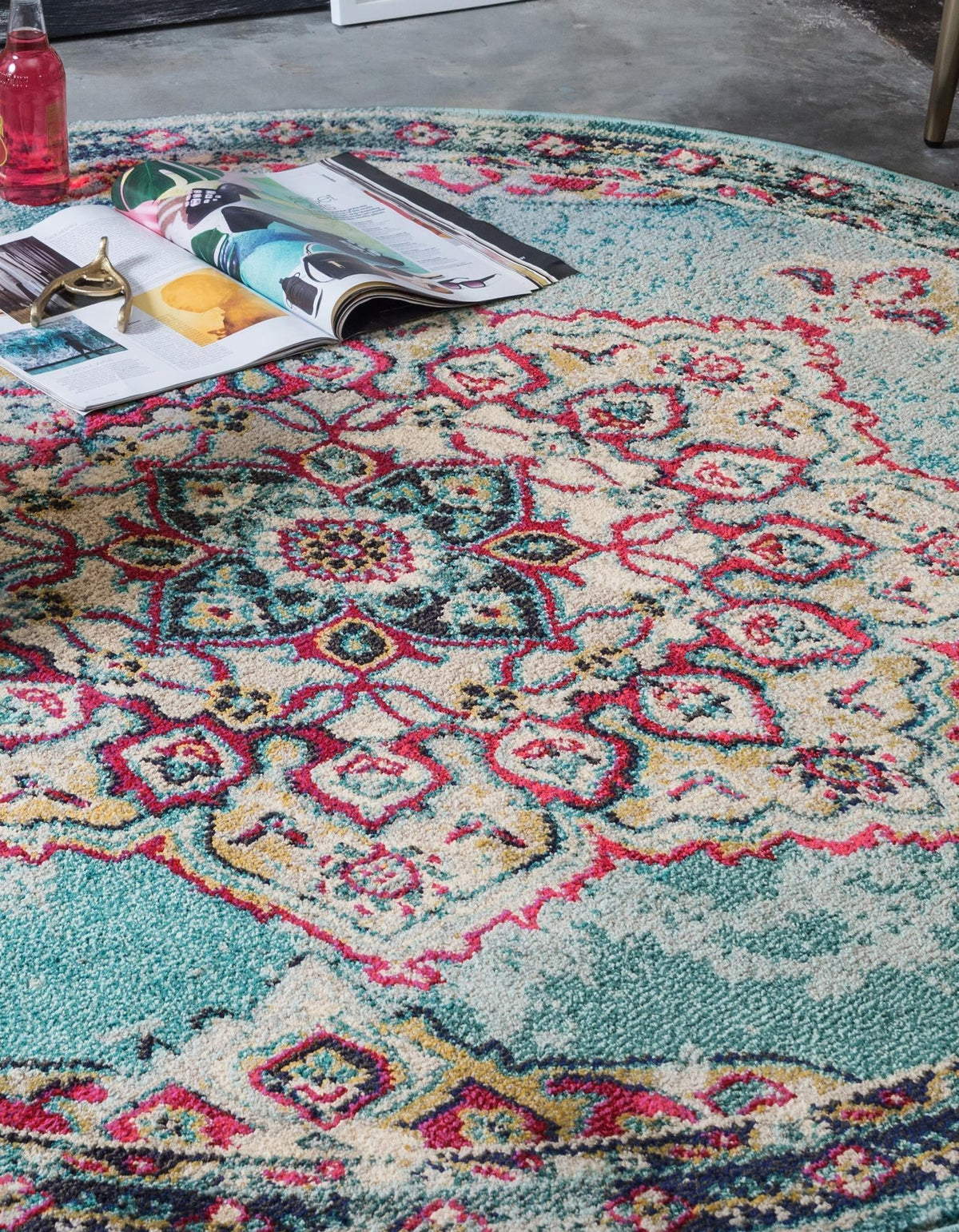 Chateau Elegance Collection Area Rug -  Riviera Round Light Blue  lifestyle 77