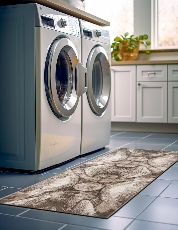 Riviera Elegance Collection Area Rug -  Nice Runner Brown  lifestyle 3