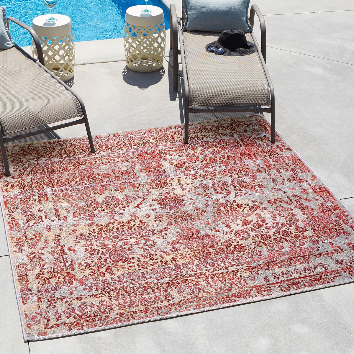 Garden Terrace Escape Collection Area Rug -  Avenue Square Light Blue  lifestyle 56