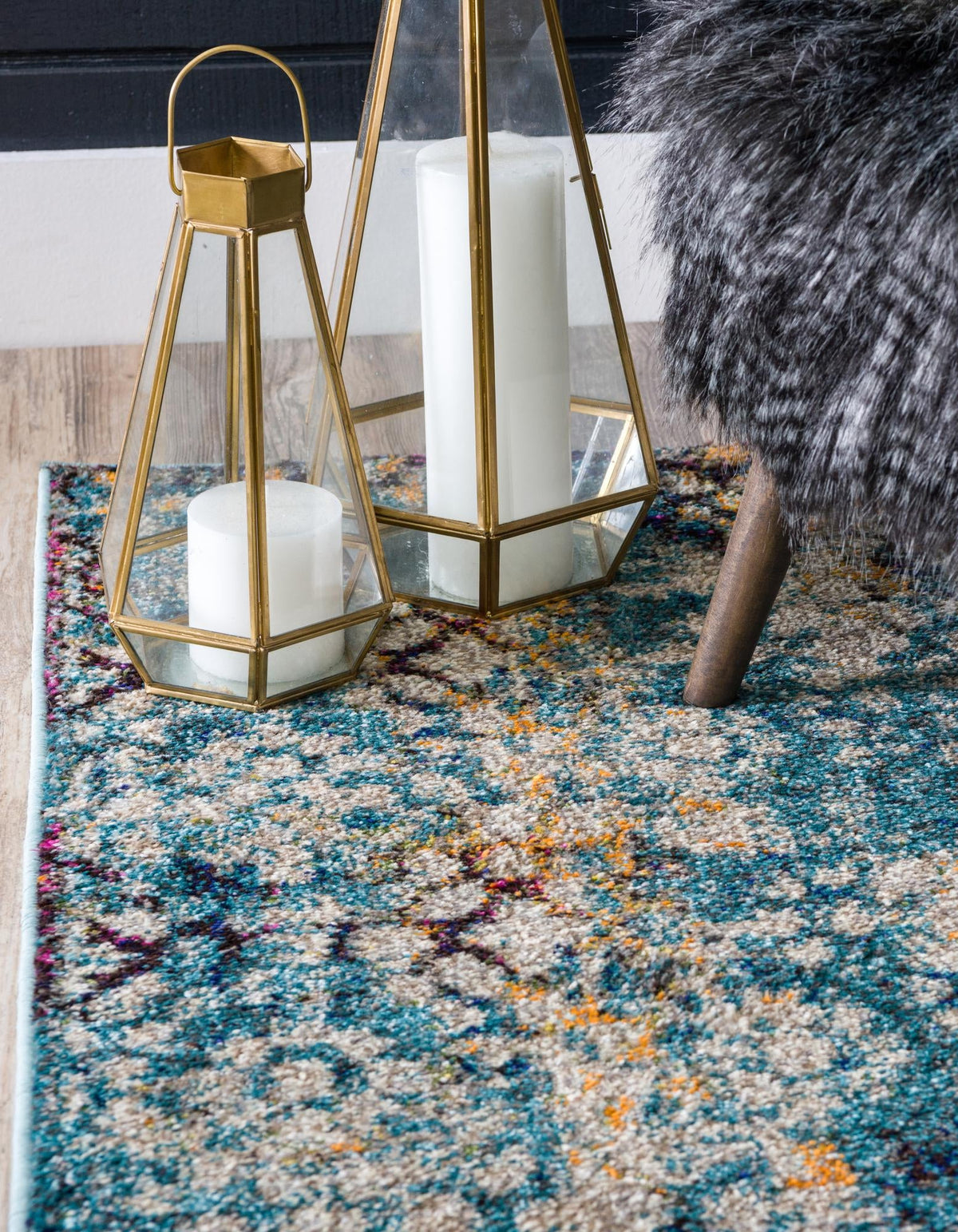 Venetian Tapestry Collection Area Rug - Murano Runner Blue  lifestyle 163