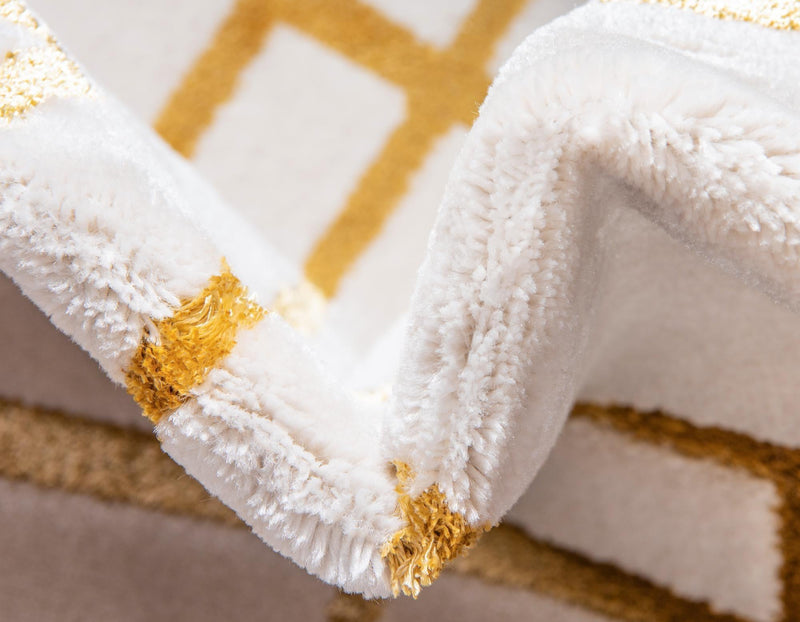 Hollywood Luxe Collection Area Rug -  Beverly (White Gold) Runner White Gold  lifestyle 45