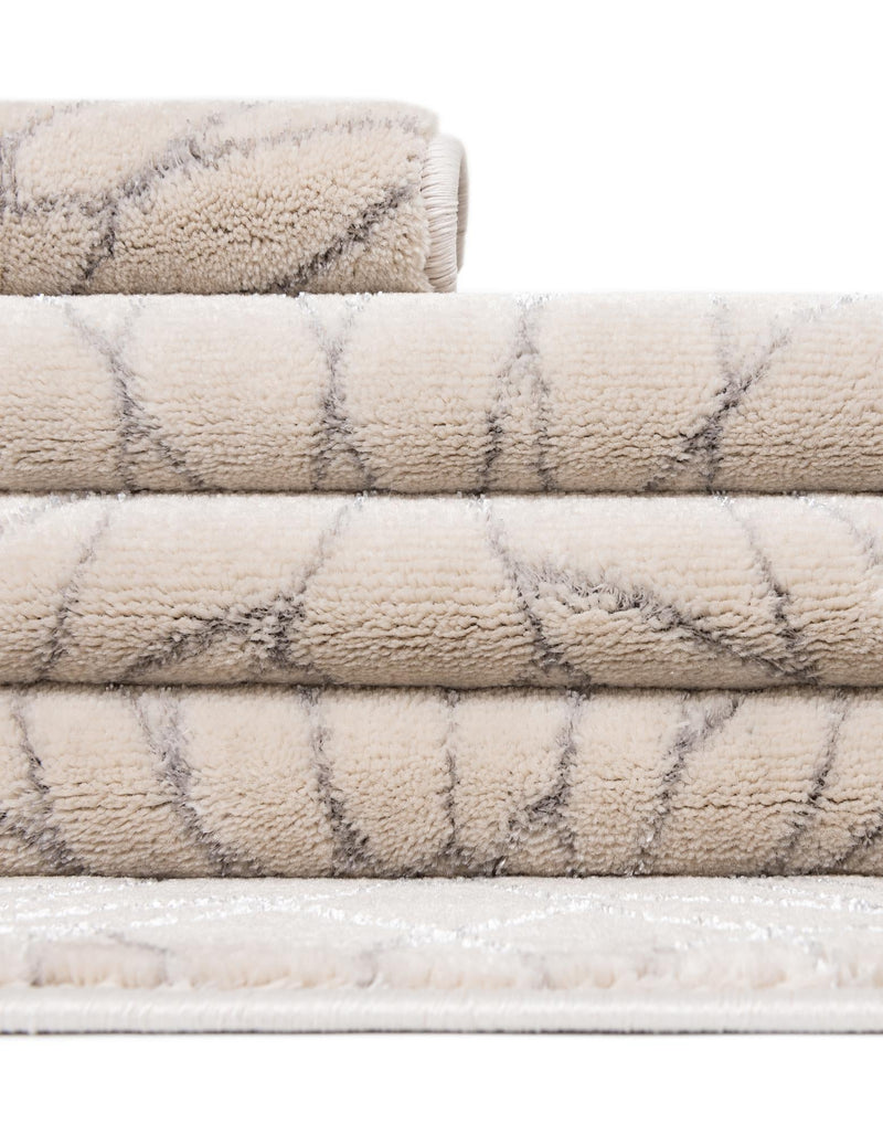 Hollywood Luxe Collection Area Rug -  Rodeo Rectangle White Silver  lifestyle 41