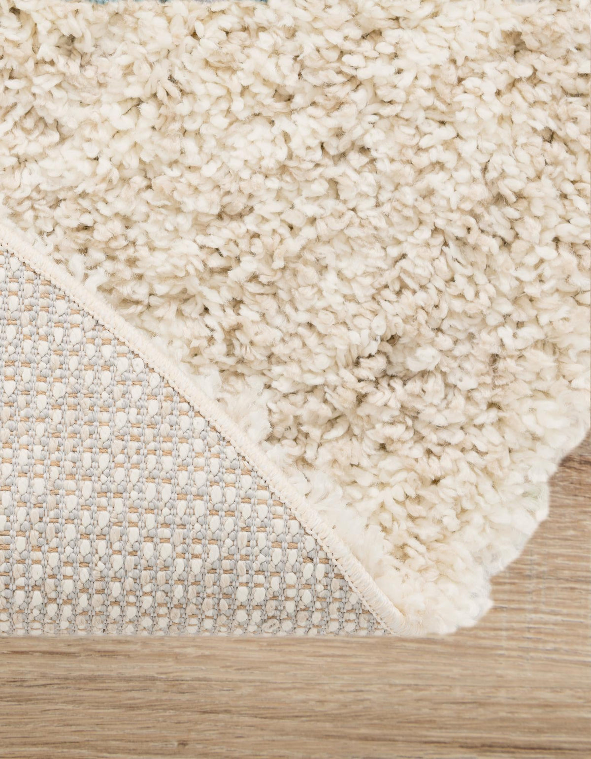 Cozy Cove Shag Collection Area Rug -  Harbor Round Ivory  lifestyle 96